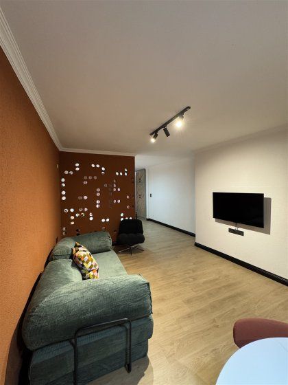 Apart Hüma