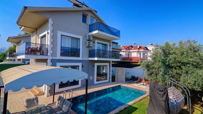Villa Göl 2